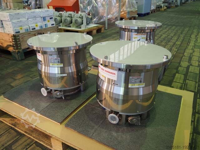 Турбовакуумный насос BOC EDWARDS STP-A3003C1-U