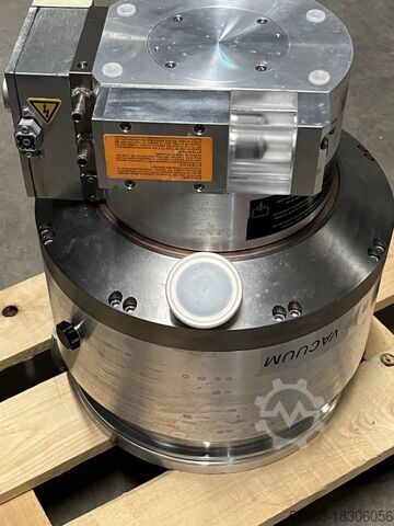 Турбомолекулярный насос с приводом электронов Pfeiffer Vacuum PM P03 020 GA, TPH 2101 P