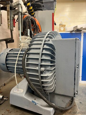 Вакуумный насос Nessco 17 A -- 7,5 KW