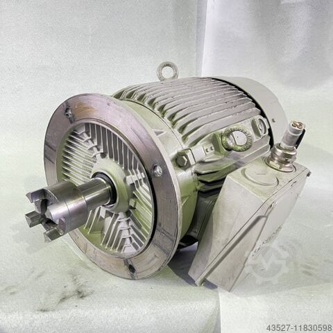 Двигатель SIEMENS 1LE1501-2AB63-4FA4