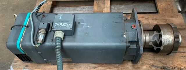 трехфазный двигатель SIEMENS 1 PH6137-4CZ09-Z