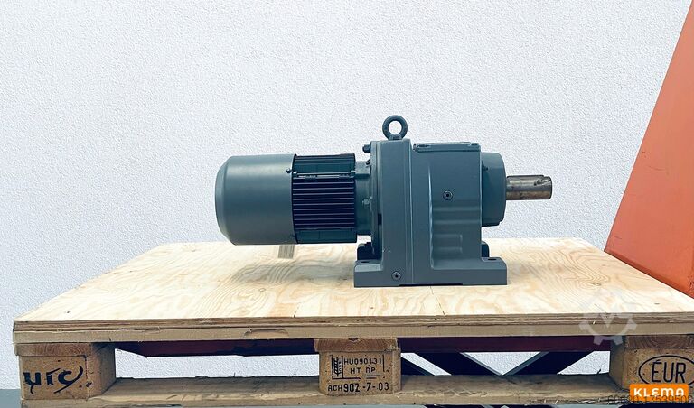 Мотор-редуктор SEW-EURODRIVE R87 DT90L4/BMG/HR/AS(2)