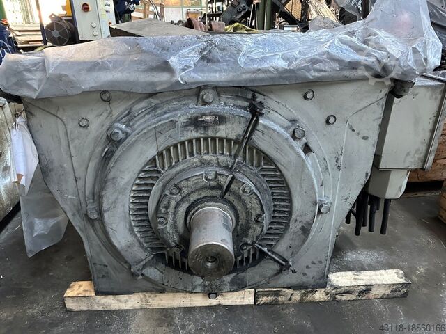 Электрический двигатель Siemens 1,5MW Drehstrommotor m. Inverter