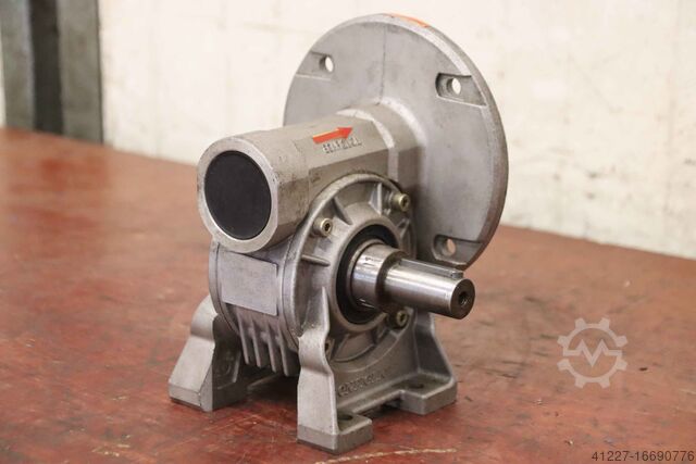 Коробка передач 1:10 Bonfiglioli MVF 49/A