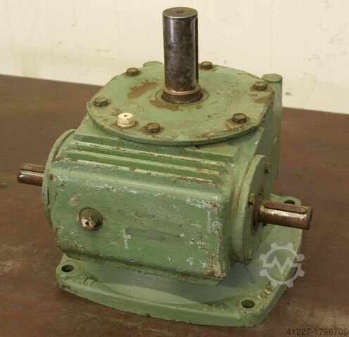 угловая передача VEB 10 V 7