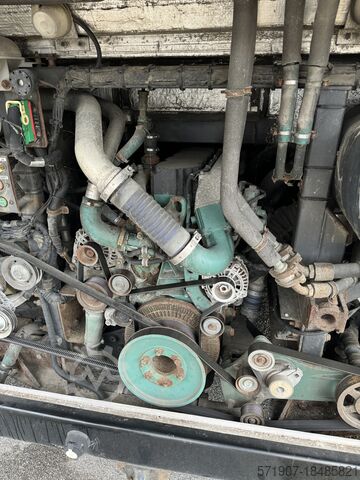 дизельный двигатель Volvo D7 213kw