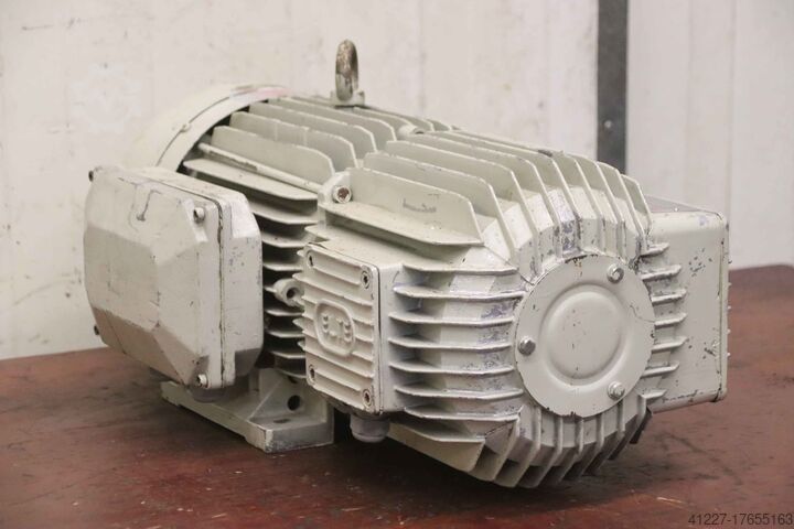 Частотный преобразователь 220 В 200 Гц 6,5 кВт OTT HC132