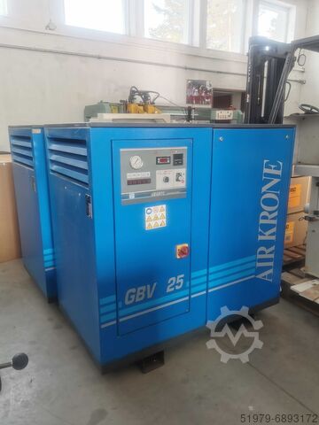 Винтовой компрессор с осушителем воздуха AirKrone GBV 25 SS