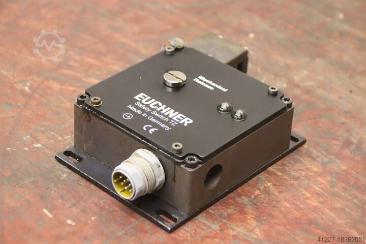 Предохранительный выключатель Euchner Scherer TZ1LEO24SR11