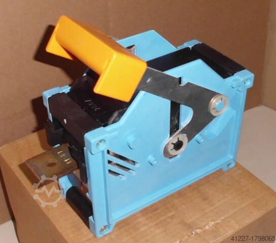 выключатель-разъединитель с плавким предохранителем NH Efen #33.098.0020