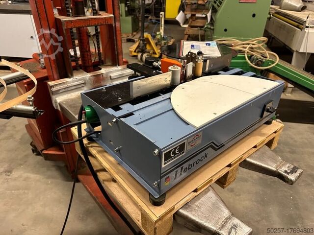 Кромкооблицовочный станок Hebrock AKV 83 F