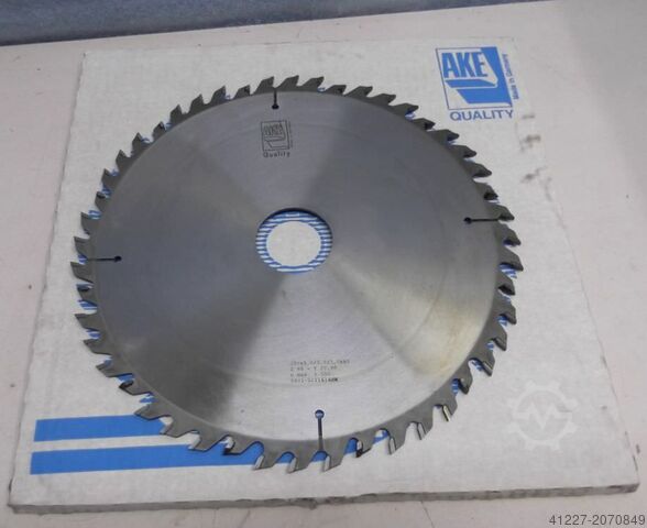 пильное полотно AKE Ø 350x4,0/9,0/3,0x60