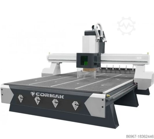Фрезерный станок по дереву с ЧПУ CORMAK Frezarka CNC CORMAK C2131 ATC