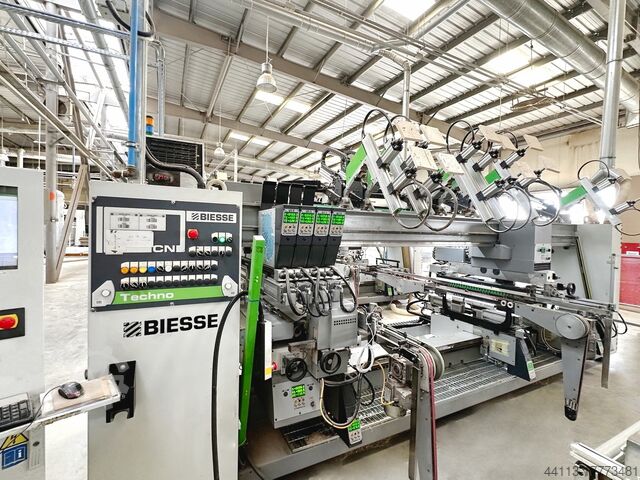 АВТОМАТИЧЕСКАЯ СВЕРЛИЛЬНО-ПРИСАДОЧНАЯ ЛИ BIESSE 2 x Techno FDT CN