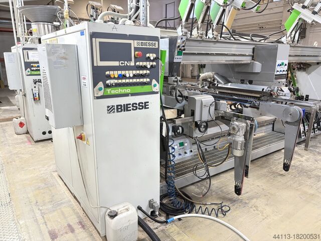 АВТОМАТИЧЕСКАЯ СВЕРЛИЛЬНО-ПРИСАДОЧНАЯ ЛИ BIESSE Techno FDT + SDT