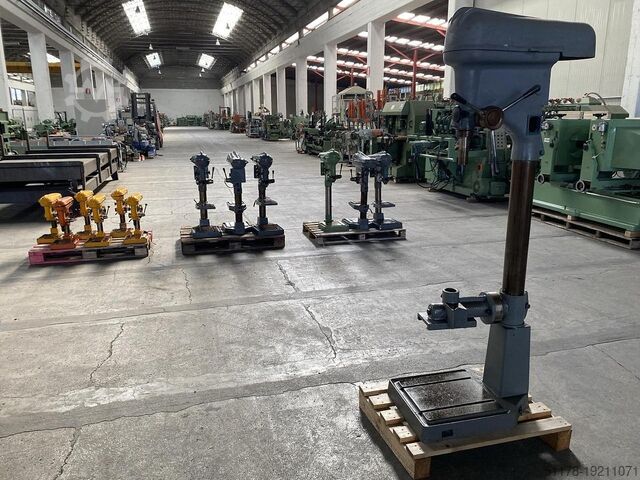 В наличии 13 шт. сверл Pillar, ни разу не использовались, без двигателя.  