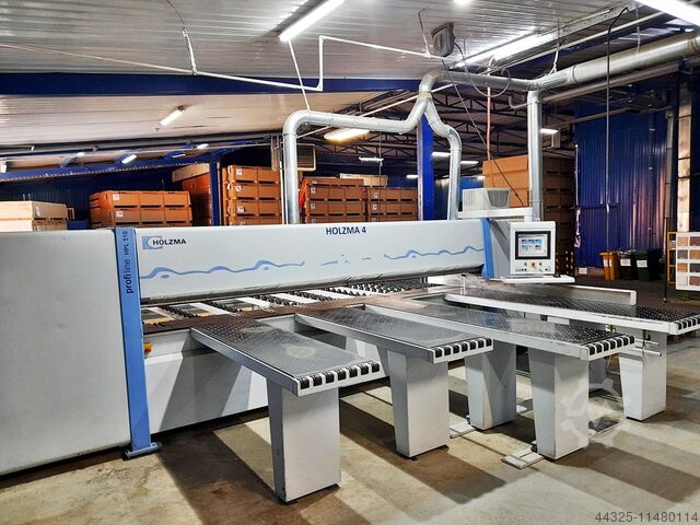 Панельная пила с автоматической загрузкой HOLZMA HPL 510/43/22