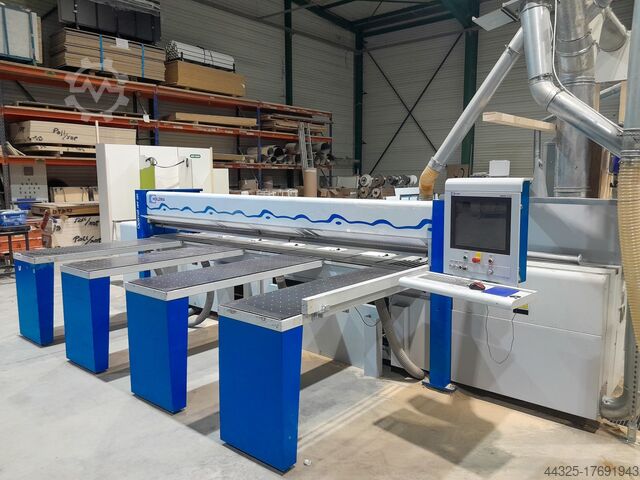 Панельная пила - подача спереди HOLZMA HPP 250R/44/44