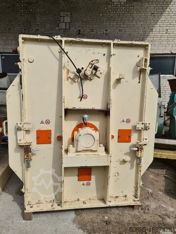 Молотковая мельница La Meccanica MM 340 LG 4P