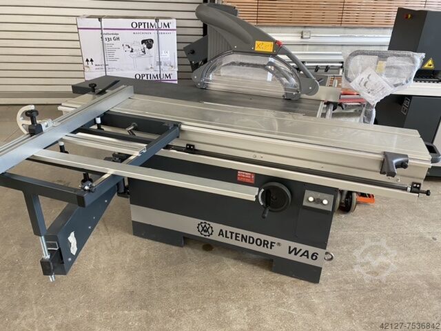 Пила для распиловки с большим всасывающим патрубком Altendorf WA 6