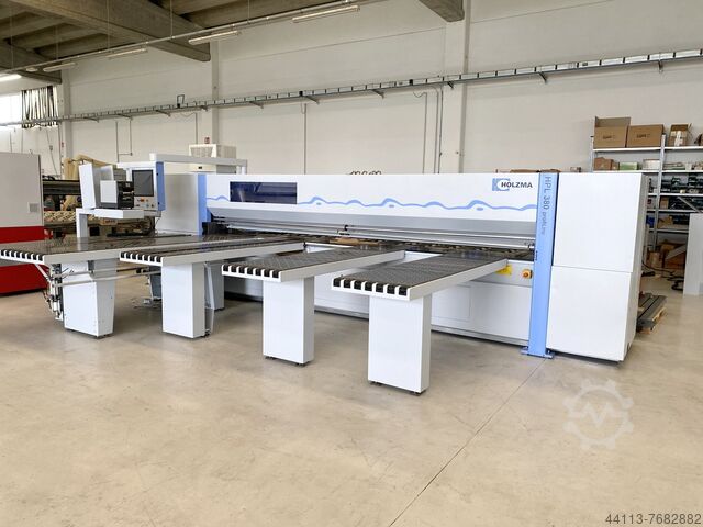 Форматно-раскроечный станок с задним под HOLZMA (Homag group) HPL 380 / 43 / 22 / L / NEW
