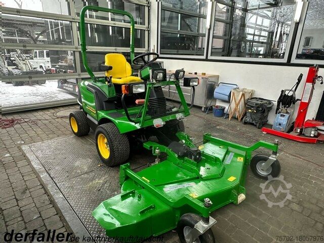 Косилка John-Deere F1445 Großflächenmäher Aufsitzmäher