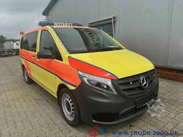 Пожарная машина Mercedes-Benz Vito 116 CDI 4x4 Notarzt Rettung Ambulance