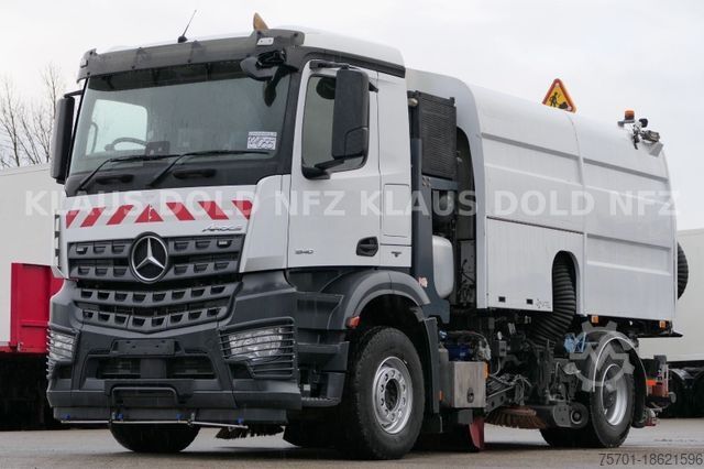 Подметальная машина MERCEDES-BENZ Arocs 1840  Straßenkehrmaschine BH 9 Kamera