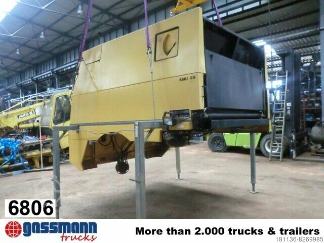 Подметальная машина Unimog AUGL KMU88H, Kehrmaschinen-Aufbau