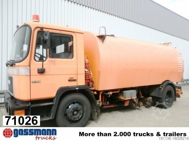 Подметальная машина MAN M03 14.152 4x2, Schienenkehrmaschine