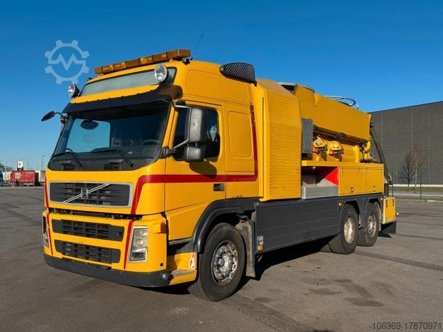 Вакуумная автоцистерна VOLVO FM 340 6x2*4 Euro 5 FFG Elephant 10 m3