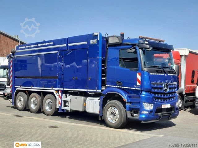 Вакуумная автоцистерна MERCEDES-BENZ 3253 L AROCS 8X4 Saugbagger MTS DINO 12
