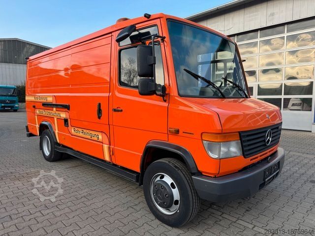 Вакуумная автоцистерна MERCEDES-BENZ Vario 818D Kanalreiniger Rockstroh Drain Jet 100