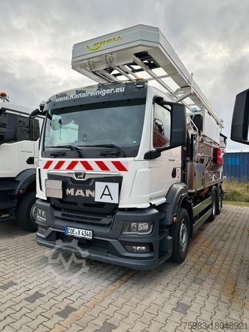 Вакуумная автоцистерна MAN TGS 26.480 6x2 mit Kroll ADR Kombi und Simultan
