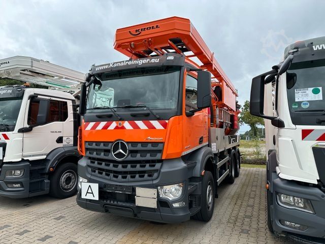 Вакуумная автоцистерна MERCEDES-BENZ AROCS 2848 6x2 mit Kroll ADR Kombi Aufbau