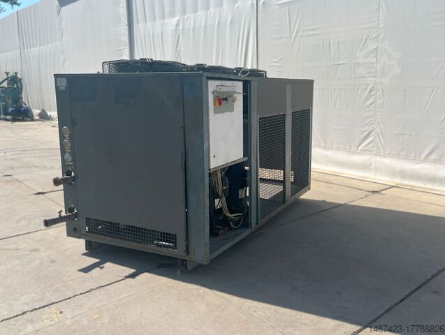 Чиллер National Lab 67 kW.