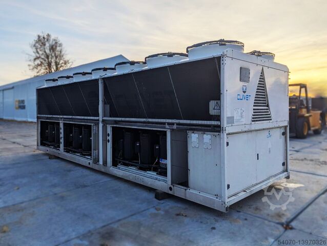 Чиллер Used Aircooled Chiller Clivet WSAT-XSC 860 KW 2009 yom