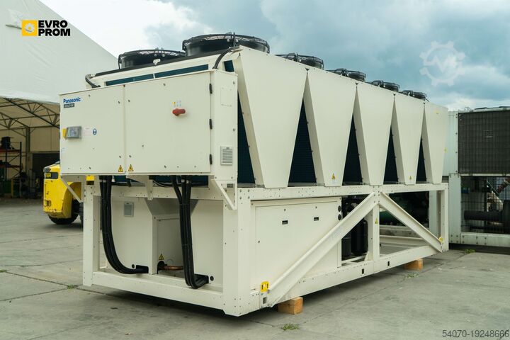 чиллер/тепловой насос New Aircooled chiller Panasonic ECO I W AQUA 450 H 420 kW/451 kW