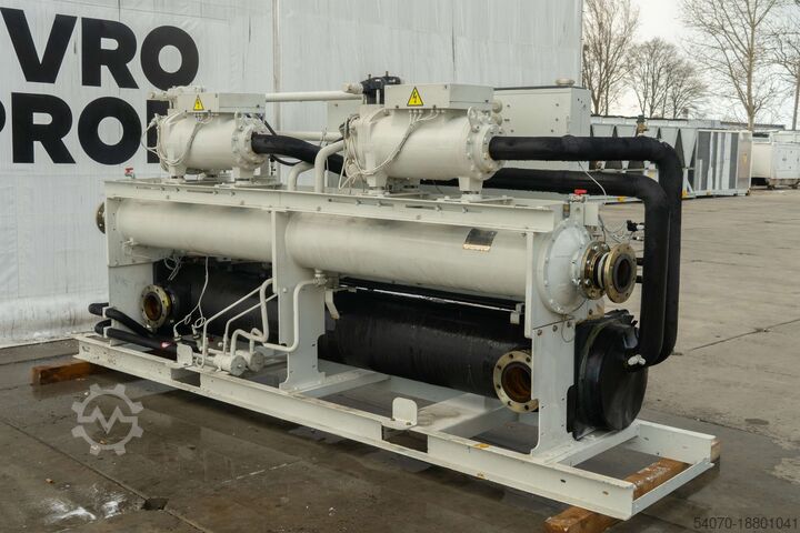 Чиллер Used Watercooled chiller TRANE RTWB 210 320 kW 2007 yom