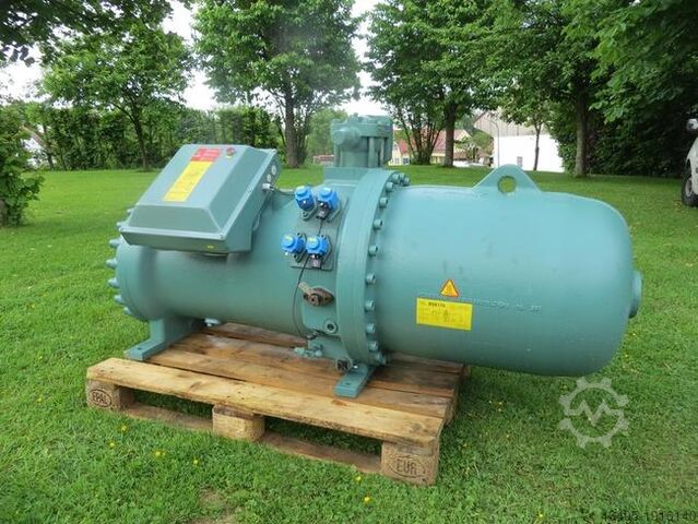 Винтовой компрессор Bitzer Bitzer CSH9891-240Y-40D CSH9891-240Y-40D