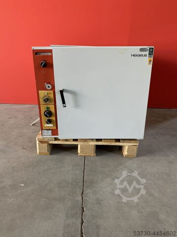 Сушильная печь T 5050 E 250°C Heraeus 