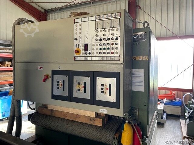 Широколенточная шлифовальная машина DMC LSL 130