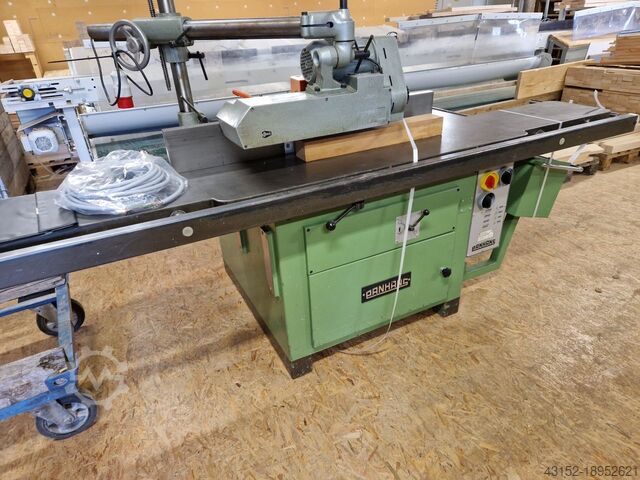 Поворотный шпиндельный формовочный станок PANHANS 240