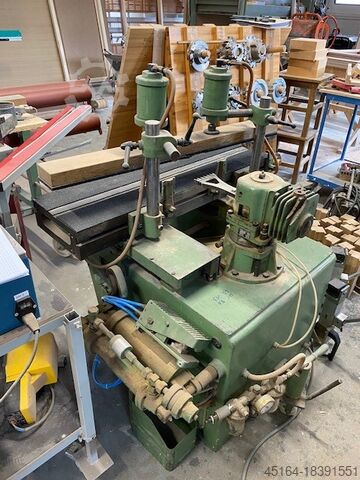 Долбёжный станок с качающимся долотом Maka 09-5