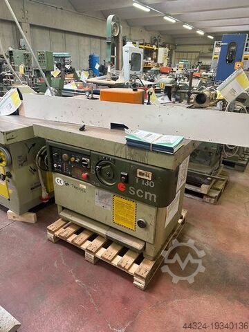 Формовочный станок с фиксированным валом SCM T130N