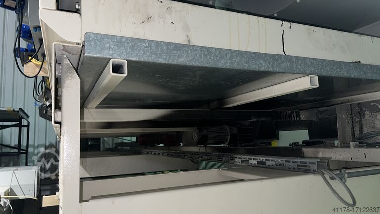 Роликовый конвейер с пылезащитным кожухом, 5500 мм Venjakob 