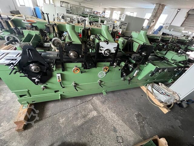 Строгальный и фрезерный станок WEINIG Hydromat 25, hartverchromte Tischplatten