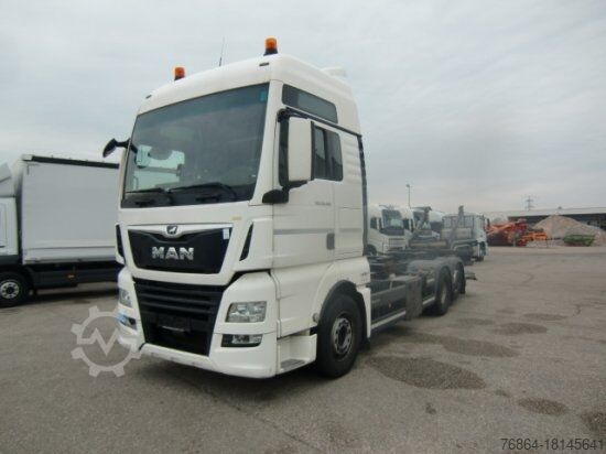 Автомобиль с заменяемым кузовом MAN TGX 26.460 XXL  6X2 LIFTACHSE EURO 6 UNTERFALTBüHNE