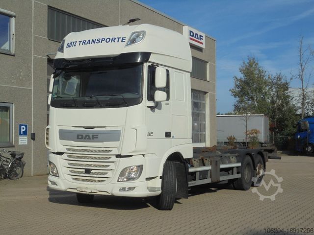 Автомобиль с заменяемым кузовом DAF XF460 FAR SSC BDF Intarder 1220mm AHK