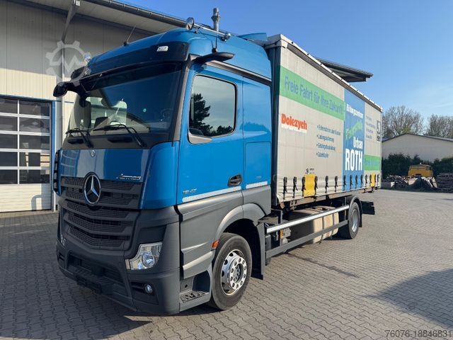 Автомобиль с заменяемым кузовом MERCEDES-BENZ Actros 5 MB 1843 LL Fahrschul-Ausstattung